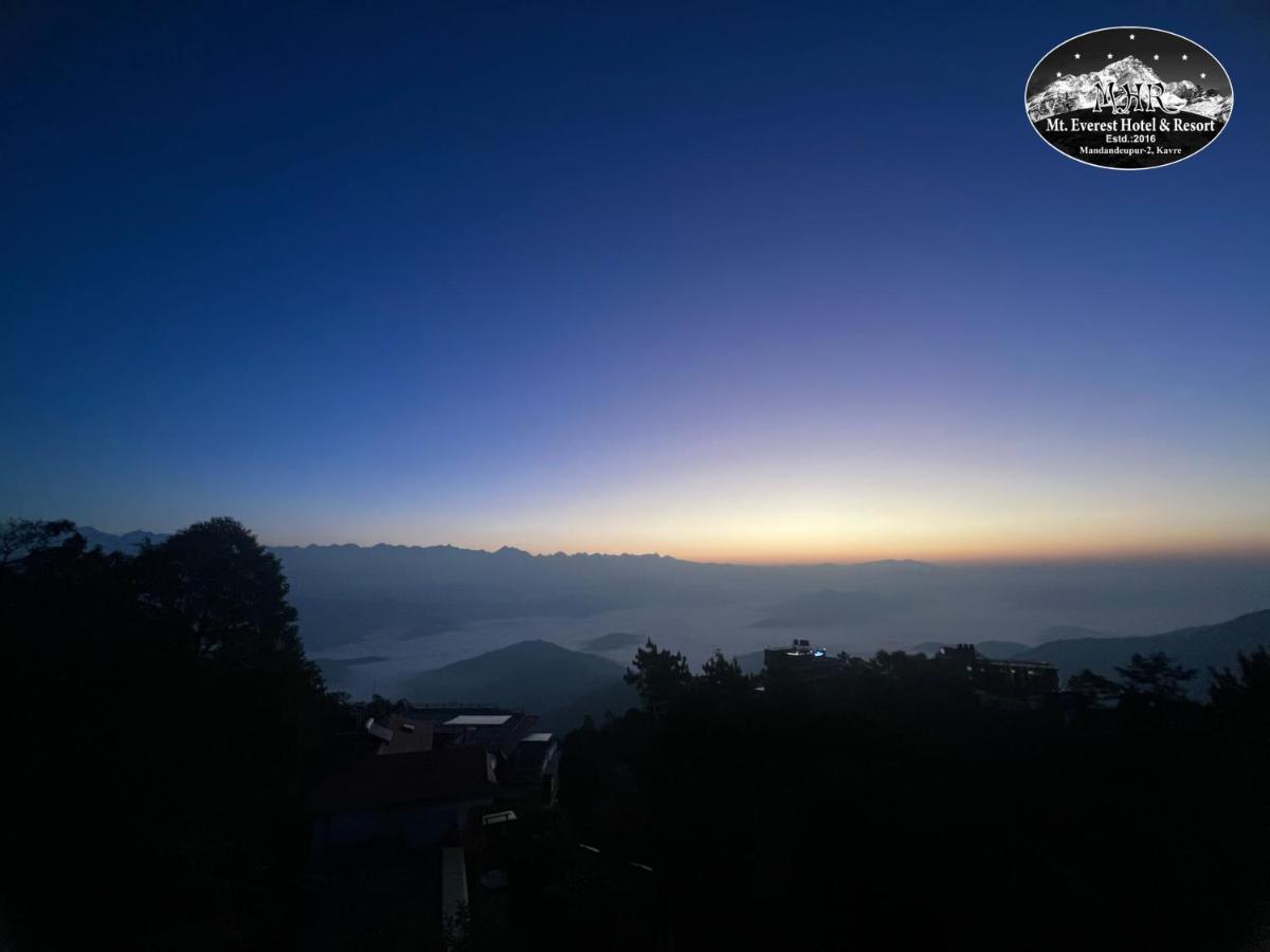 Mount Everest Hotel & Resort Nagarkot Exterior photo
